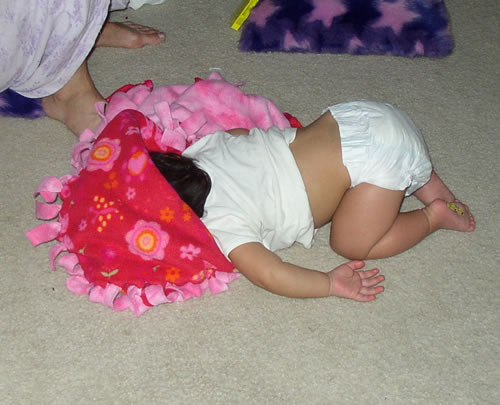 Kiri in her Typical Sleep Position :: August 2003